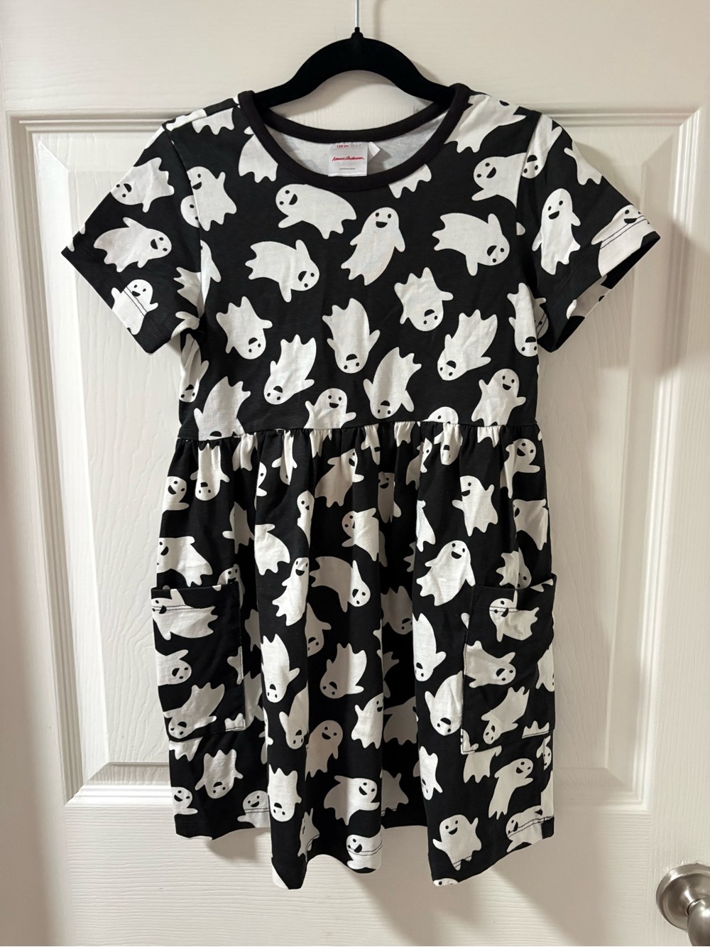 Hanna Andersson size 120 (6-7) Black Dress with White Ghost Print